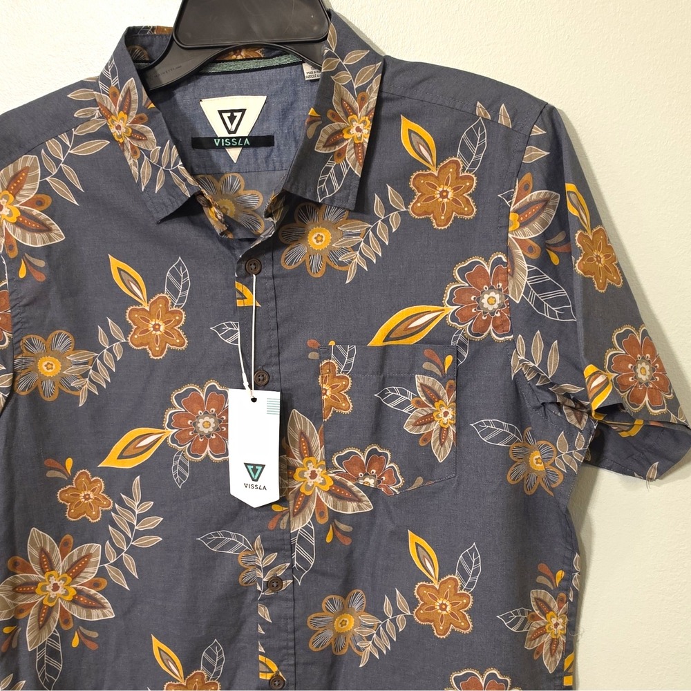 Vissla Men's Woven Cotton/Poly SS Button-Up Floral Pockets S Gray #270 - Picture 1 of 8